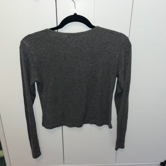 Gray Knit Long Sleeve - Picture 2 of 3